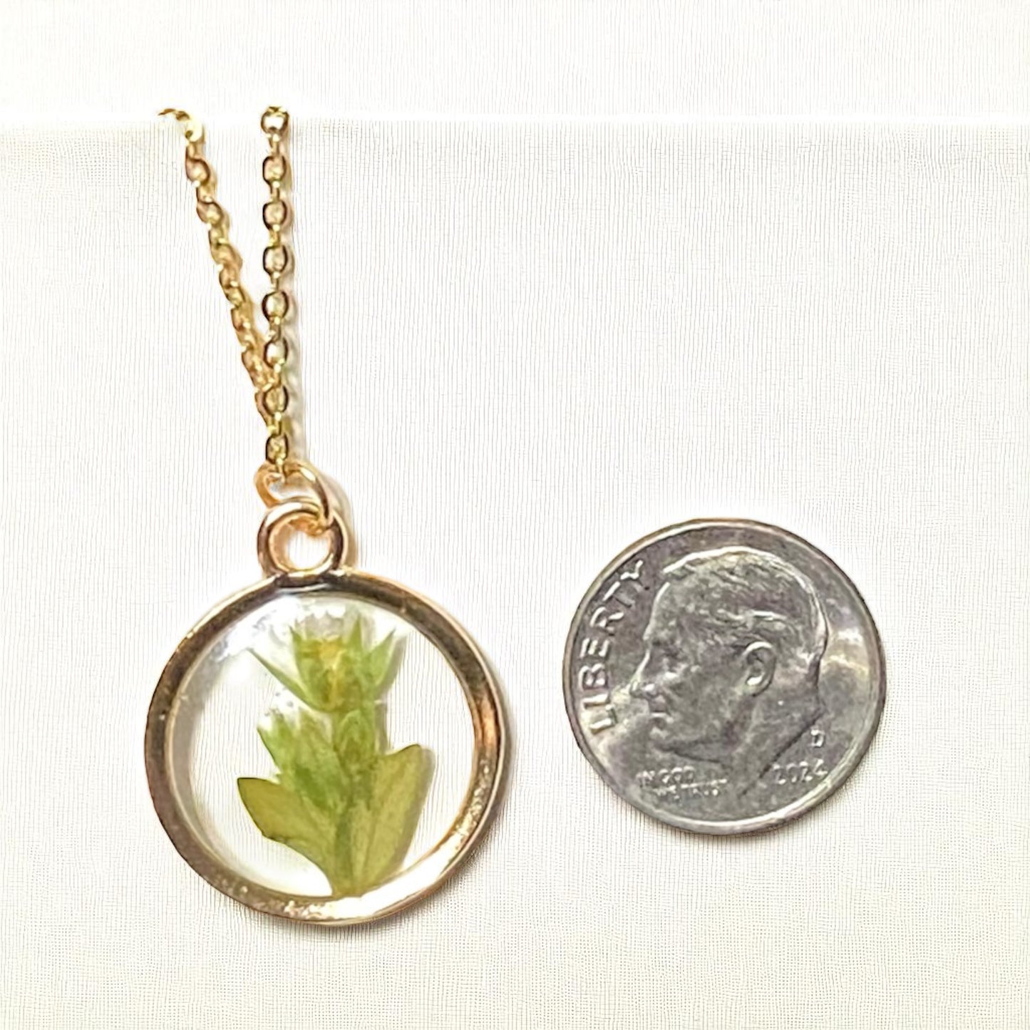 Dainty Wild Flower Necklace
