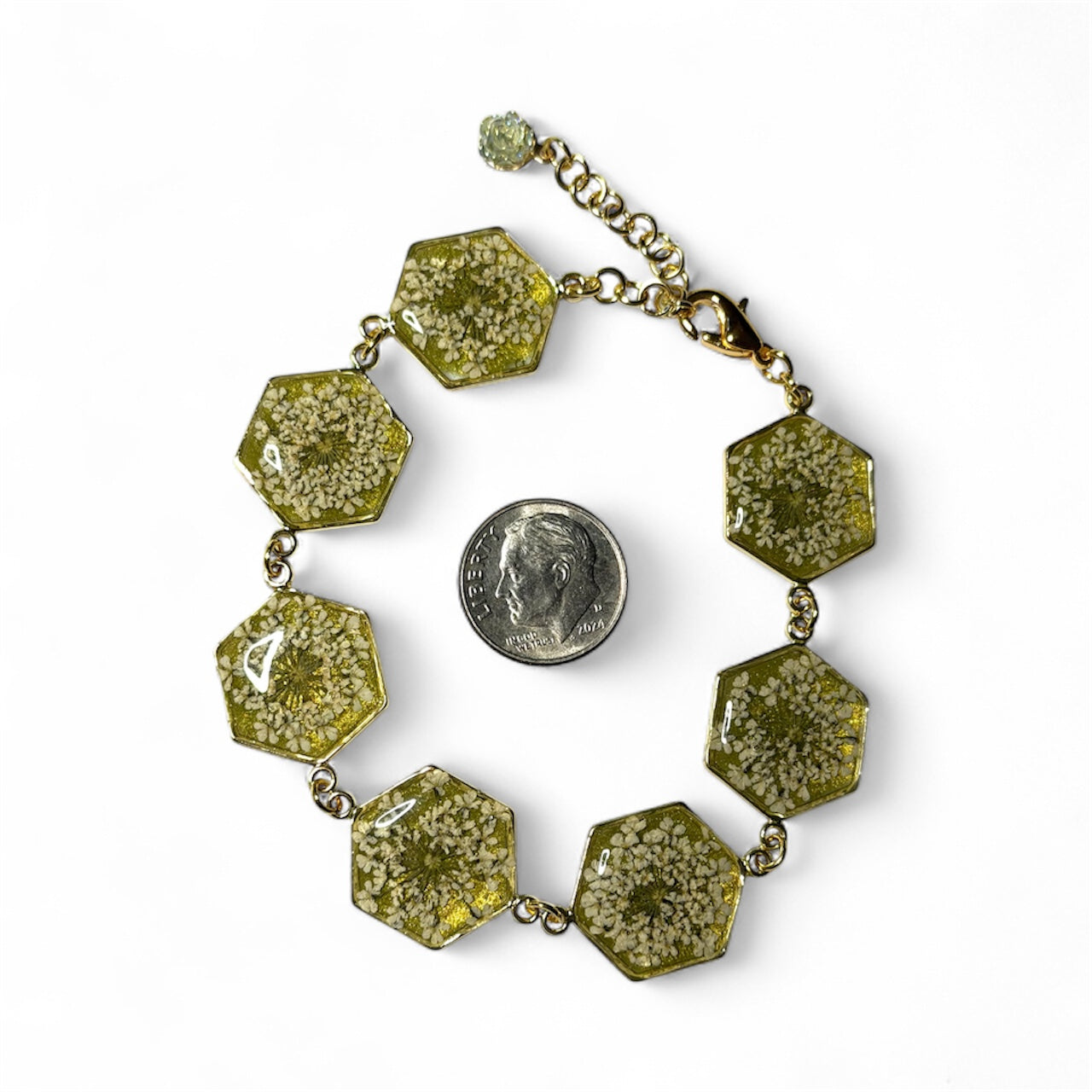 Gold Colored Bracelet with Green Mica Powder and Queen Anne’s Lace