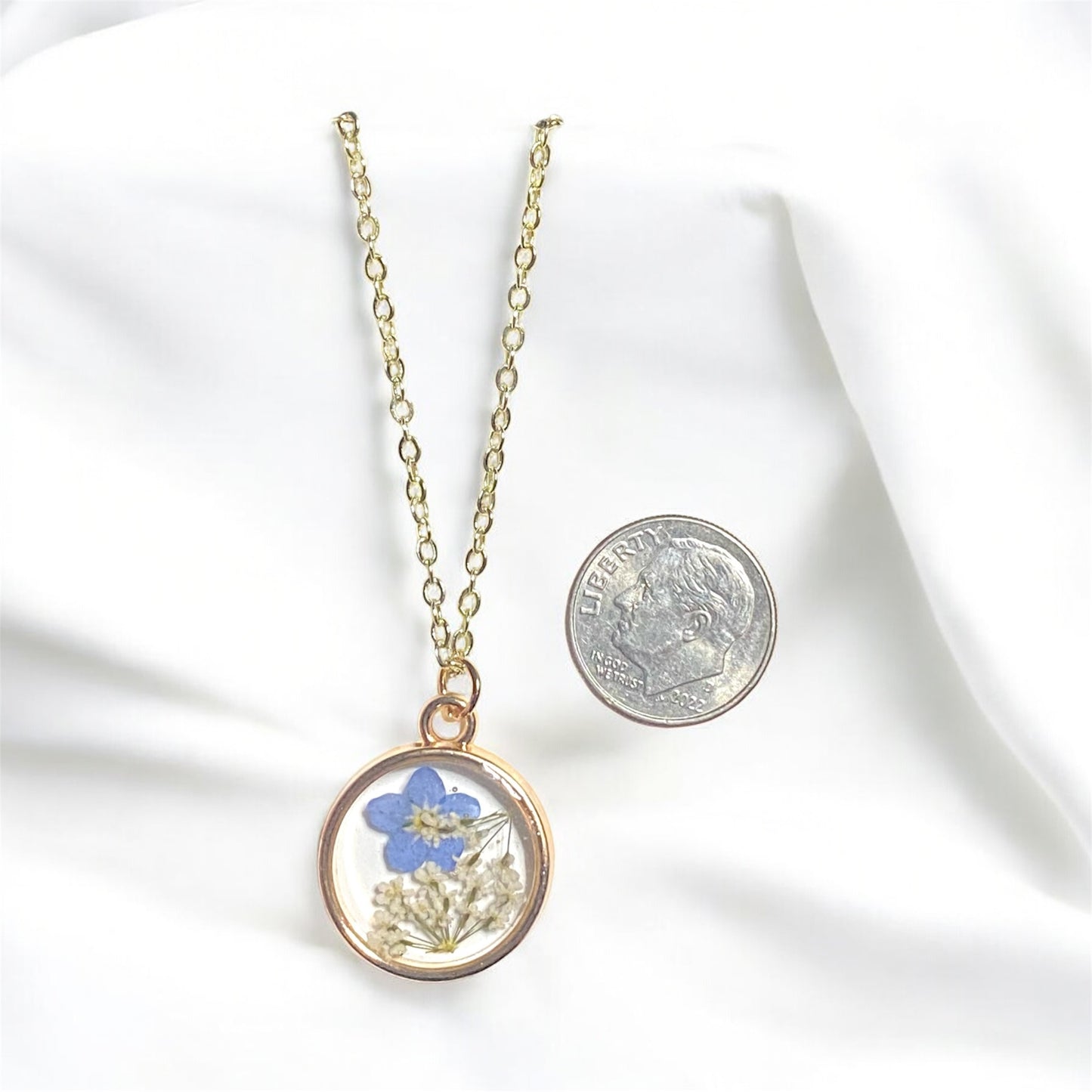 Dainty Queen Anne’s Lace with Forget-Me-Not Flower Necklace