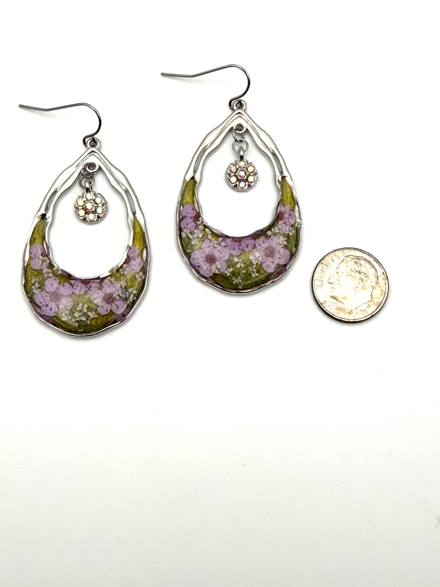Green Mica Powder with Purple Plum Blossoms, and Queen Anne’s Lace