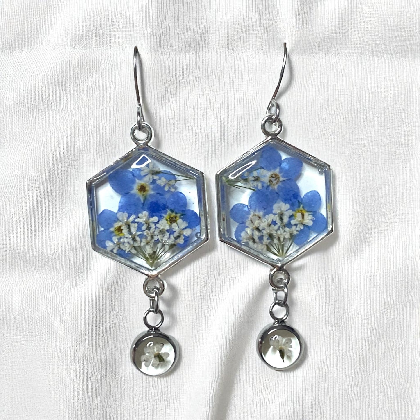 Blue Forget-Me-Nots with Queen Anne’s Lace