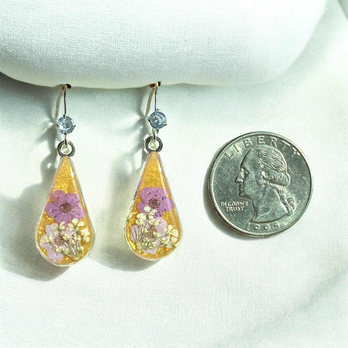 Gold Colored Mica Powder, Light and Dark Purple Plum Blossoms, with Queen Anne’s Lace
