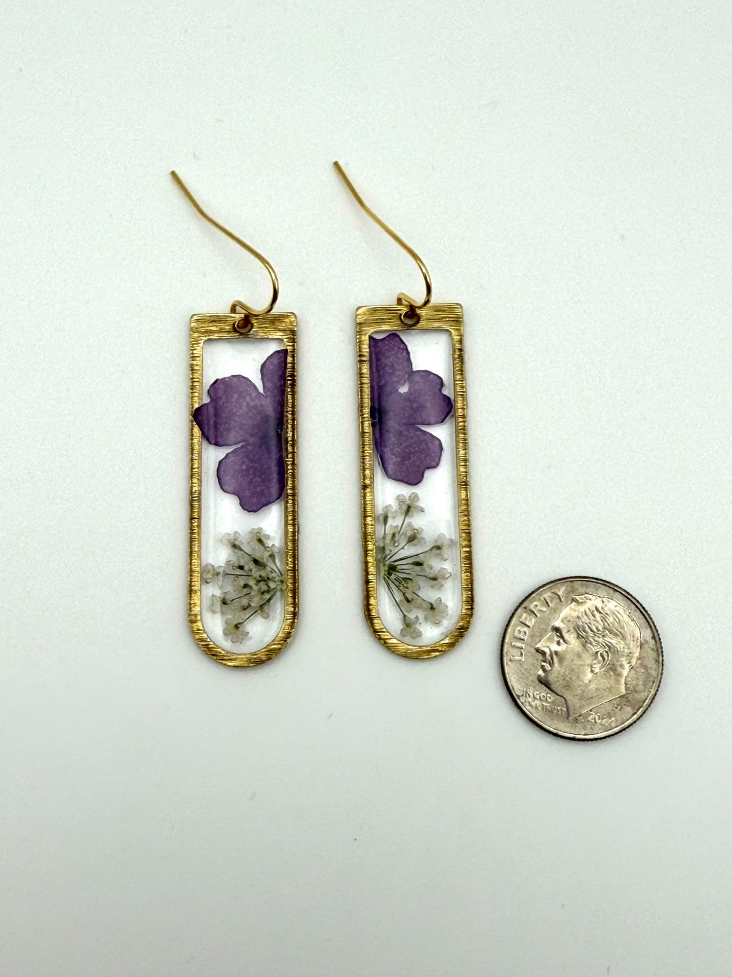 Split Purple Verbena with Queen Anne’s Lace
