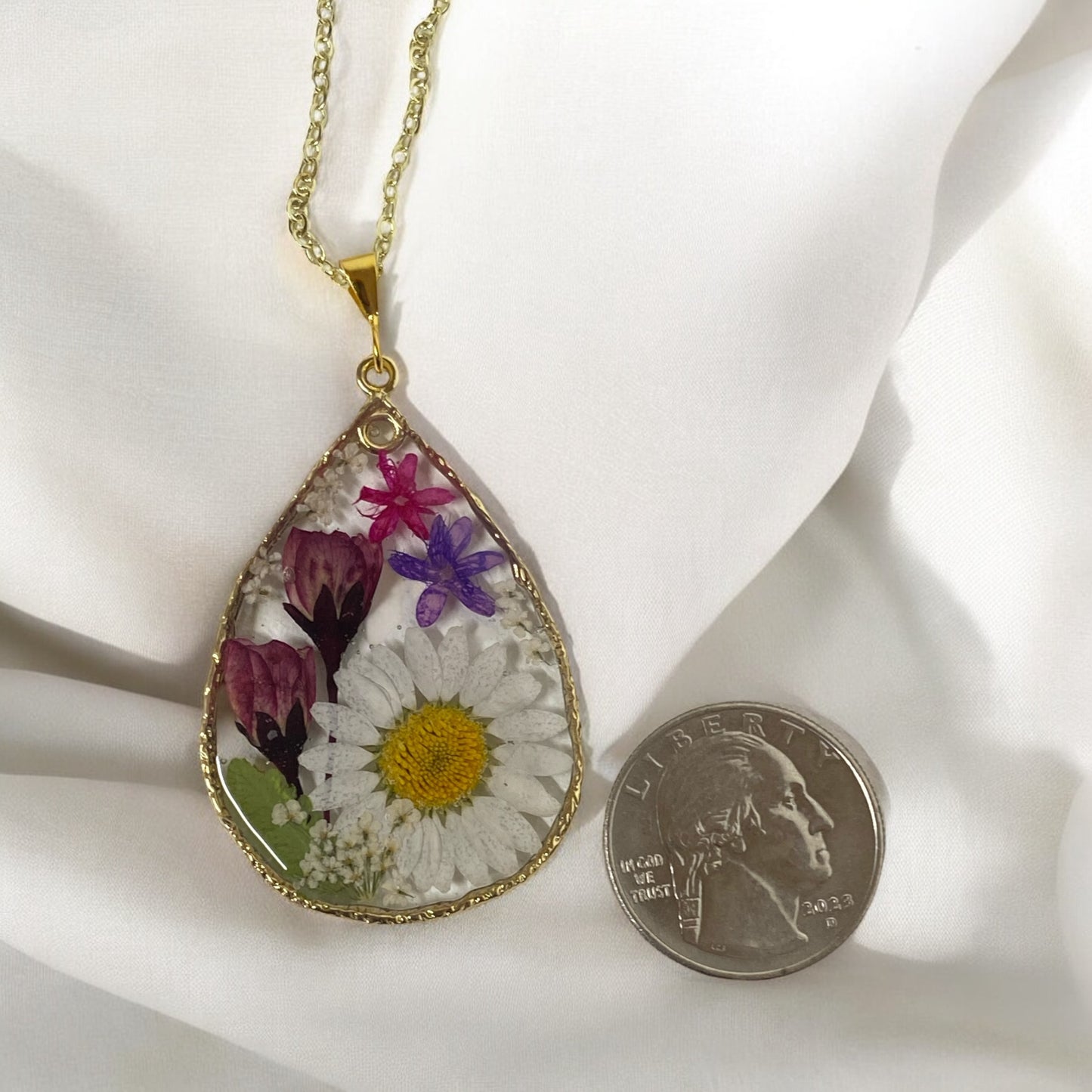 Crab Apples, Pink and Purple Sweetleaf, Daisy, with pieces of Queen Anne’s Lace and Fern