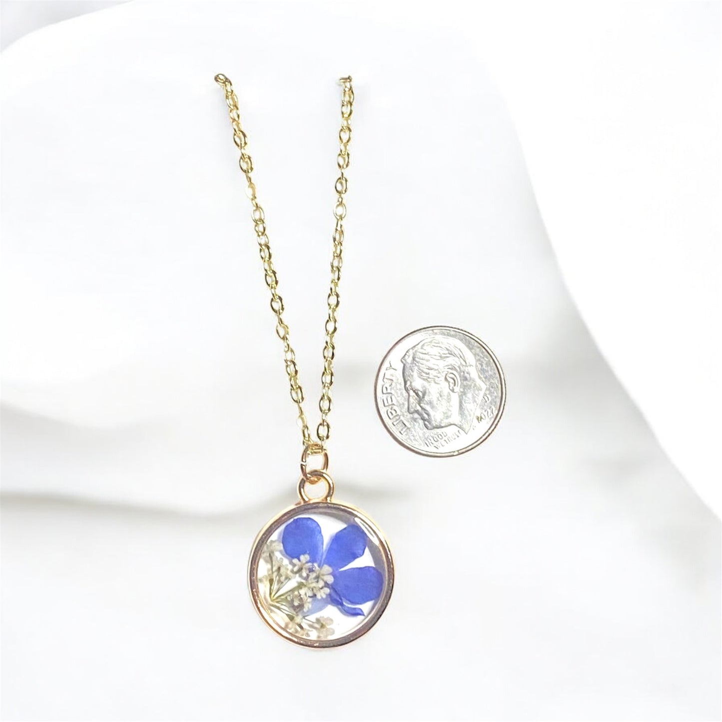 Dainty Queen Anne’s Lace with Lobelia Flower Necklace