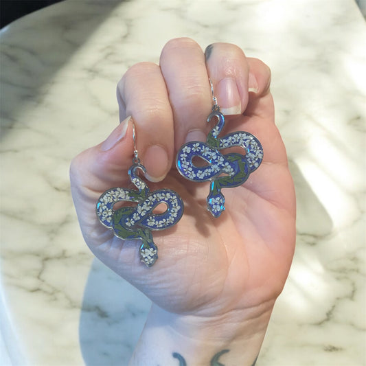 Snake Bezels with Dry Pressed pieces of Fern and Queen Anne’s Lace with Blue Mica Powder