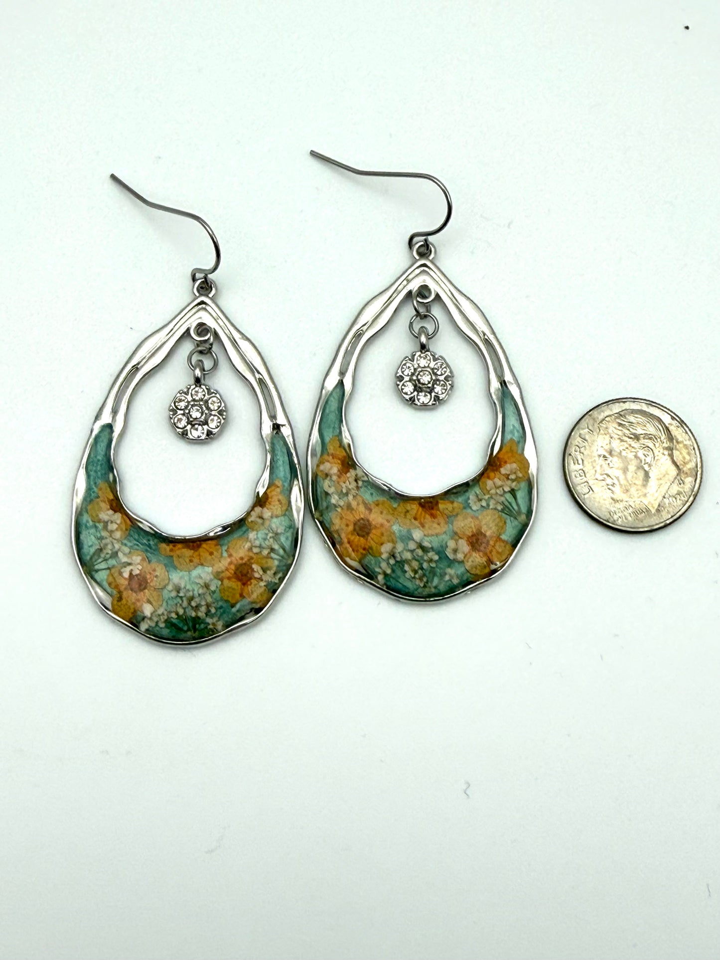 Teal Mica Powder with Orange Plum Blossoms, and Queen Anne’s Lace