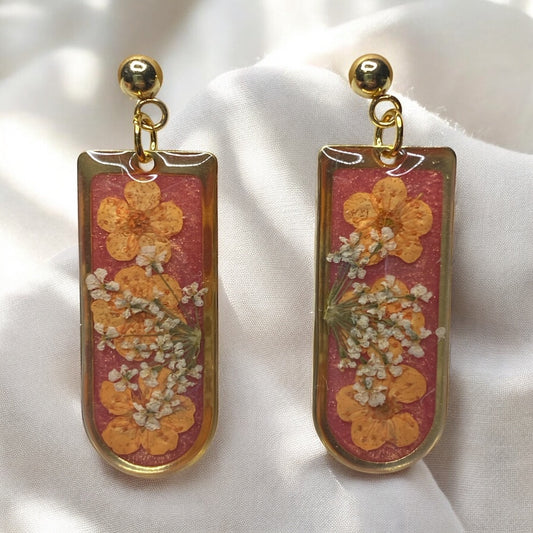 Pink Mica Powder with Queen Anne’s Lace and Orange Plum Blossoms