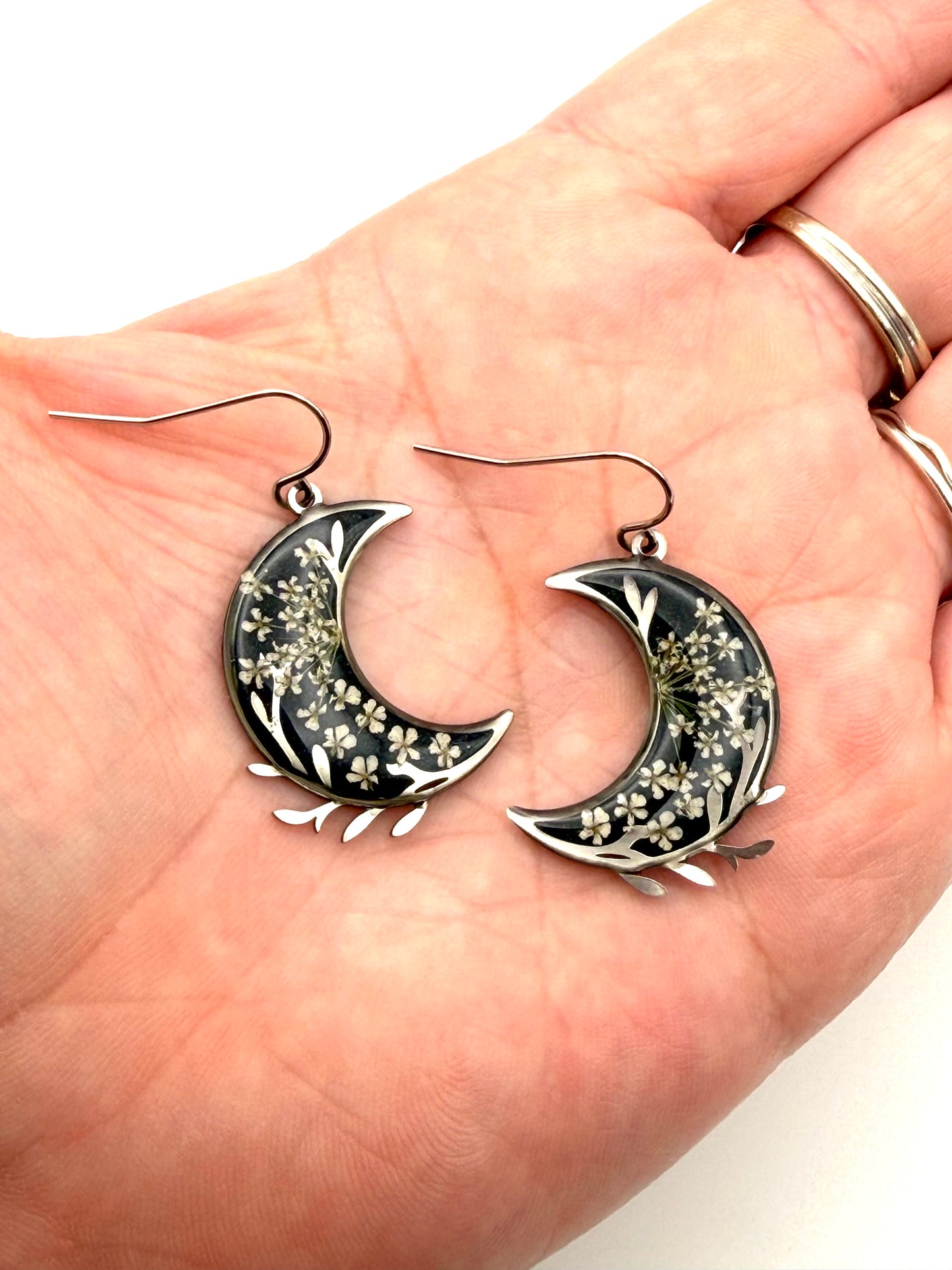 Black Crescent Moons