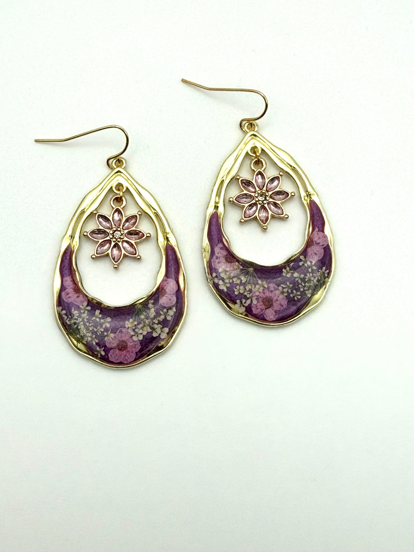 Wisteria Purple Mica Powder with Pink Plum Blossoms and Queen Anne’s Lace with a Pink Flower Charm