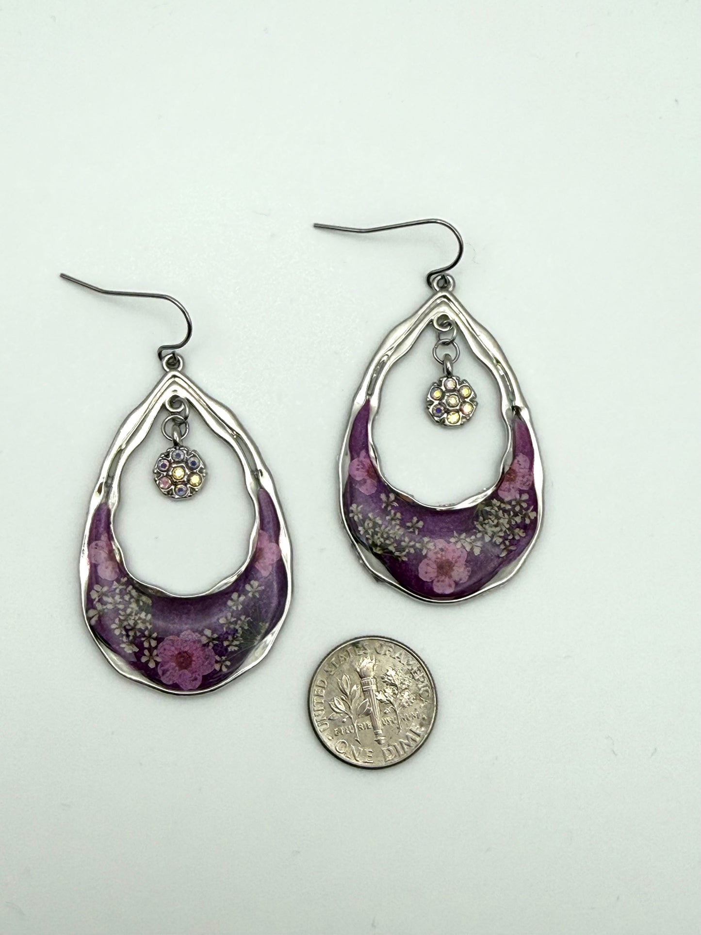 Wisteria Purple Mica Powder with Pink Plum Blossoms and Queen Anne’s Lace with dangling charms