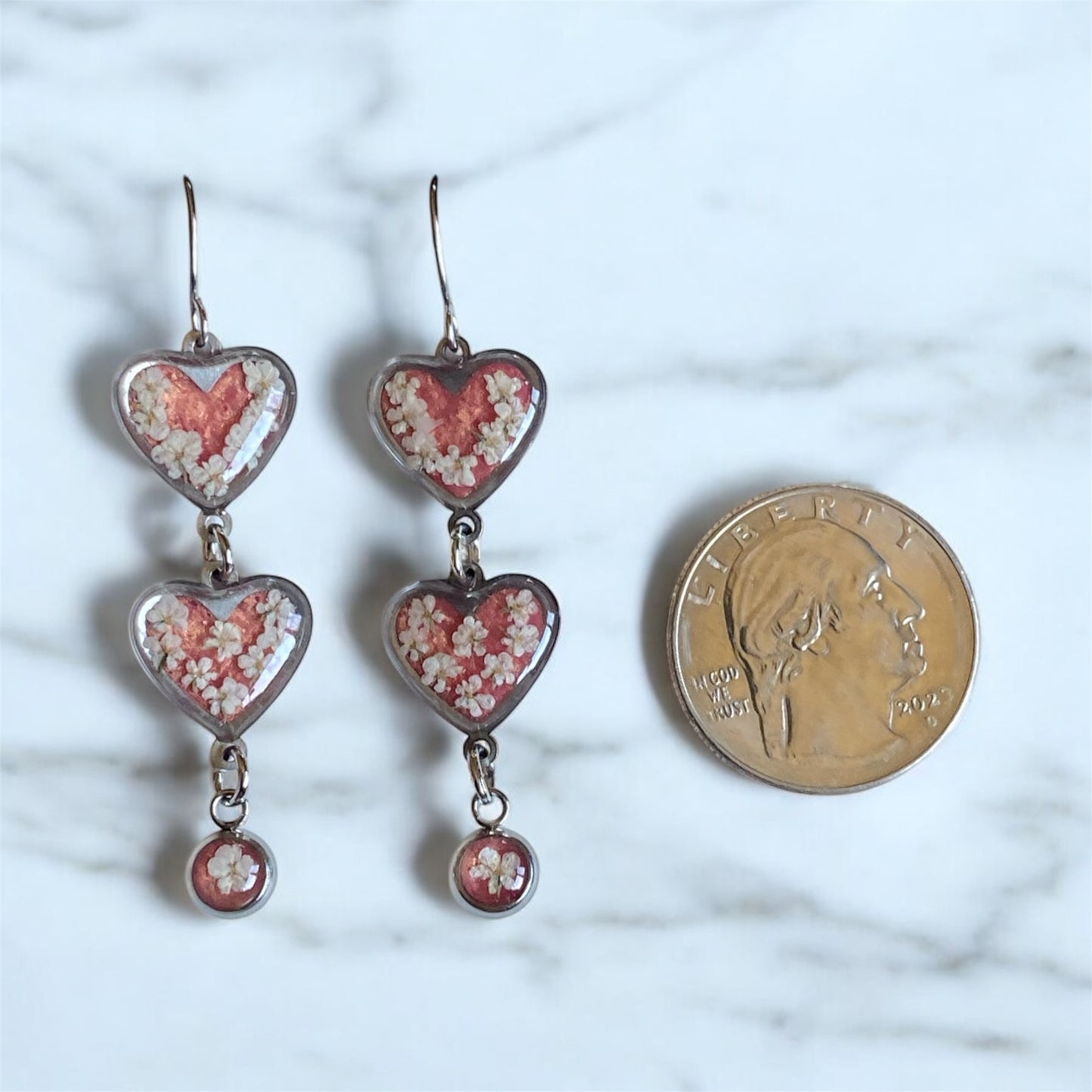 Pink Mica Powder with Pieces of Queen Anne’s Lace Dangle Earrings