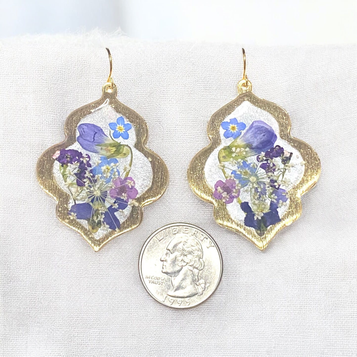 White/Opal Colored Mica Powder with Violets, Blue Forget-Me-Nots, Purple Plum Blossoms and Queen Anne’s Lace