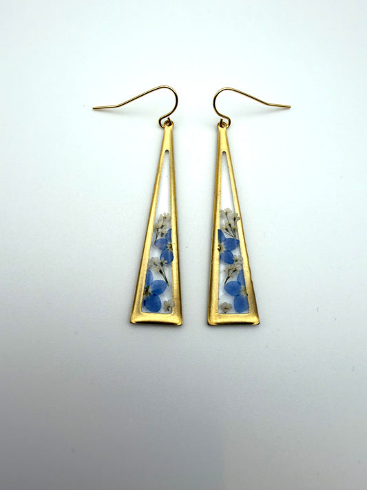 Pieces of Queen Anne’s Lace and Blue Forget-Me-Not