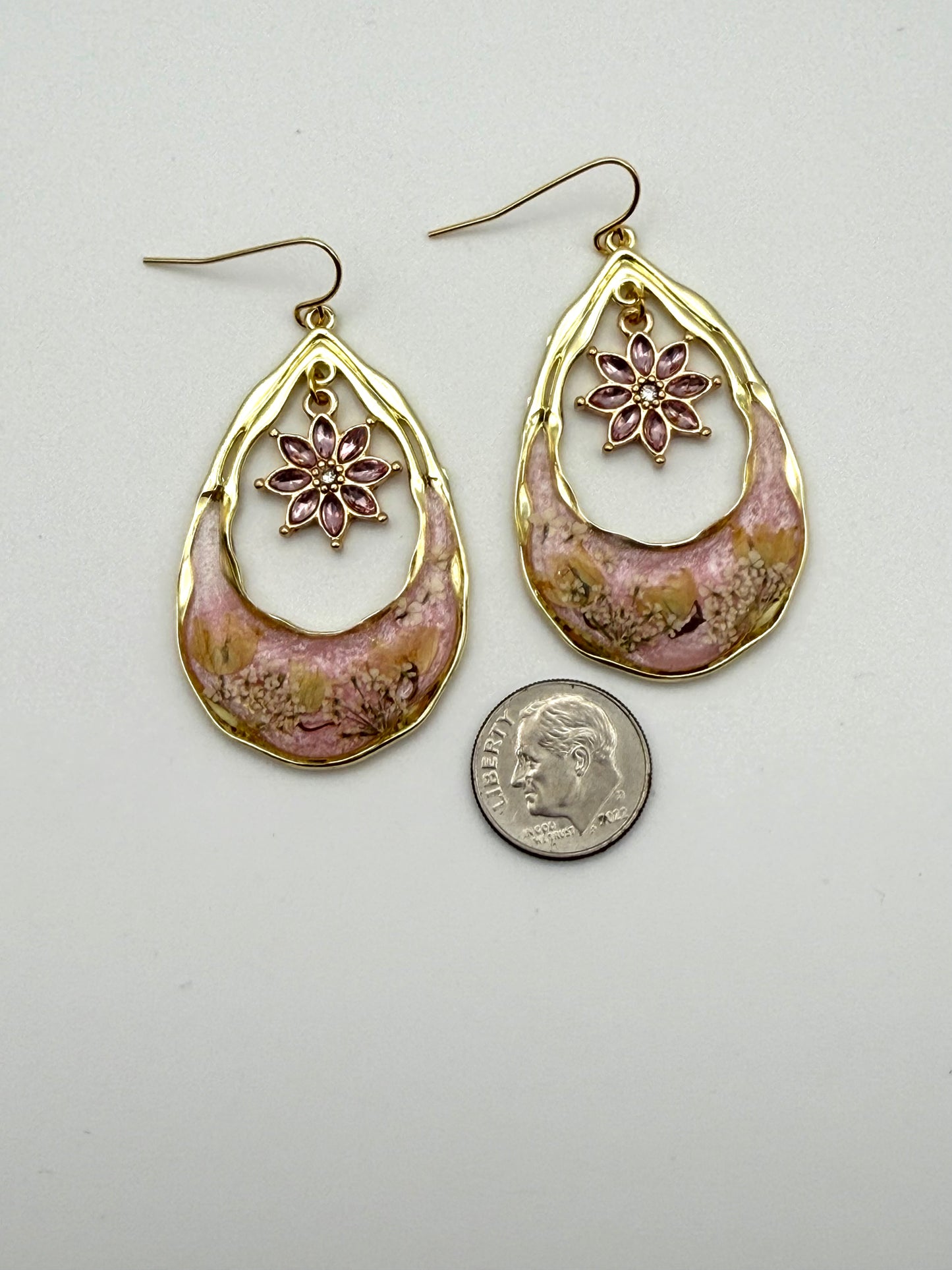 Light Pink Mica Powder, Lily of the Valley, and Queen Anne’s Lace with Pink Flower Charms