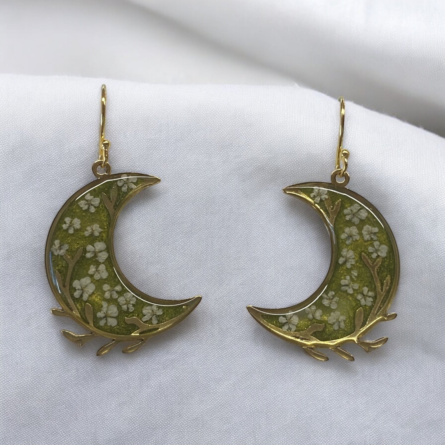 Crescent Moons with Green Mica Powder filled with pieces of Queen Anne’s Lace