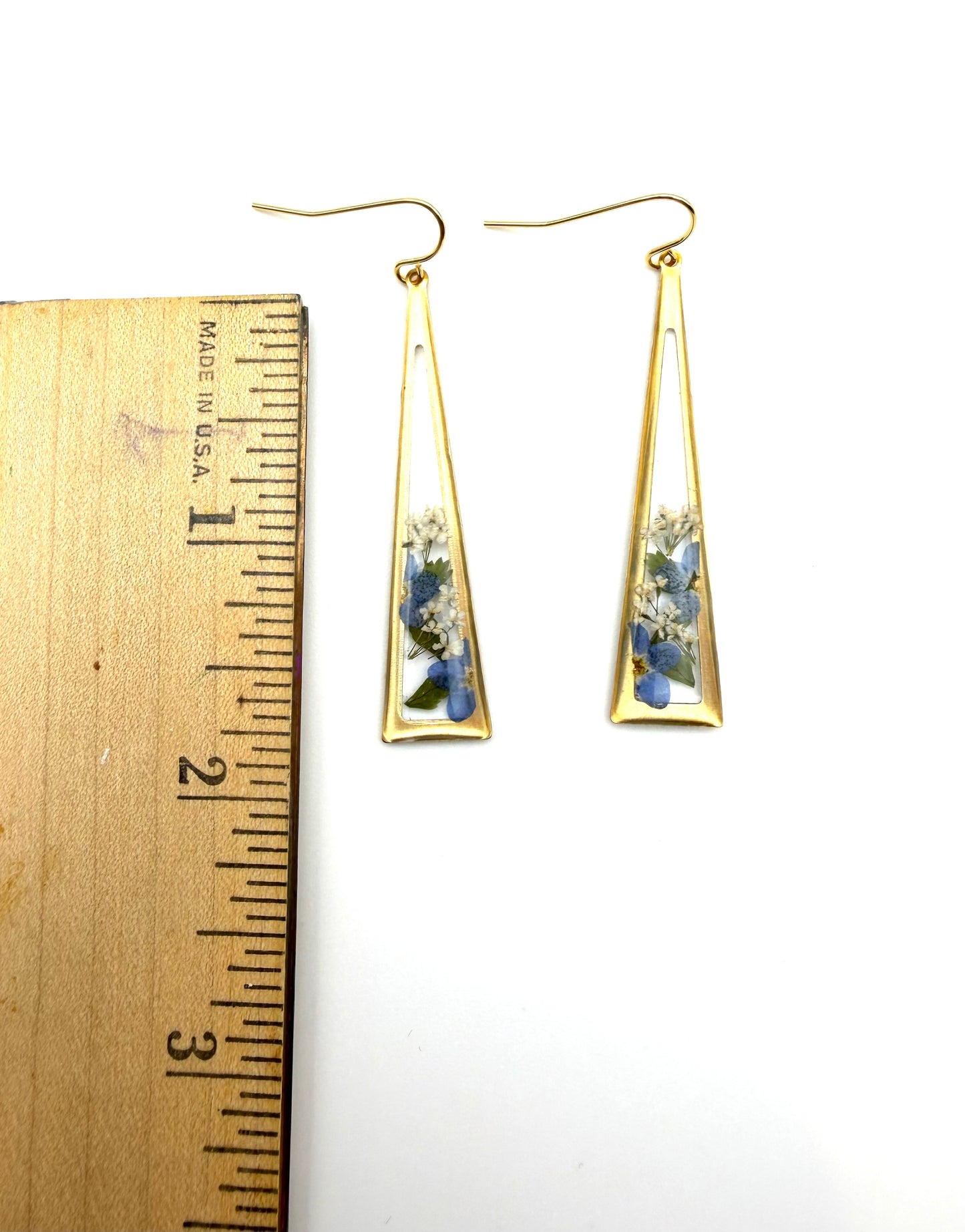 Pieces of Queen Anne’s Lace and Blue Forget-Me-Not