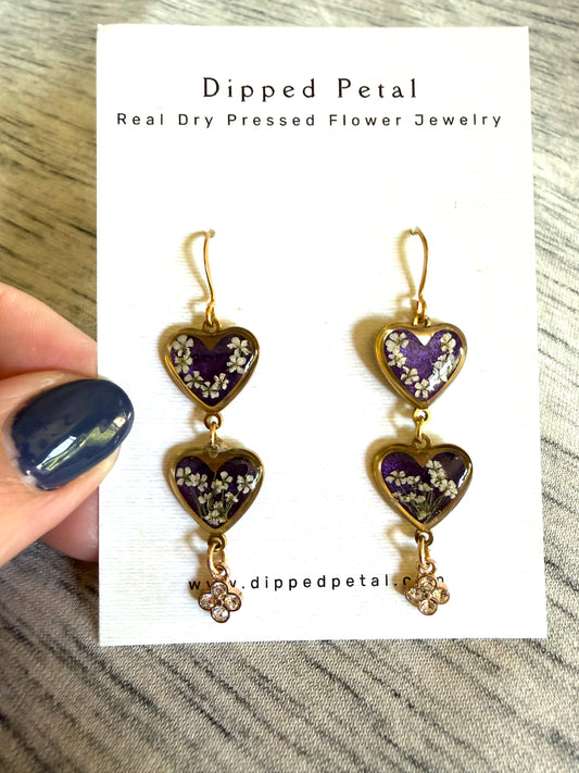 Dark Scarlet Colored Mica Powder with Queen Anne’s Lace and a Rhinestone Charm