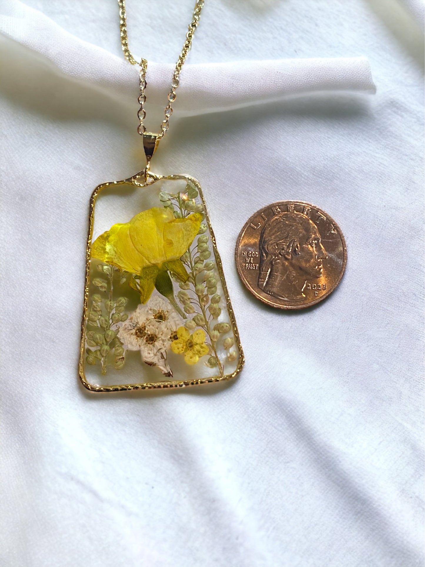 Yellow Rose and White Plum Blossom Flower Necklace