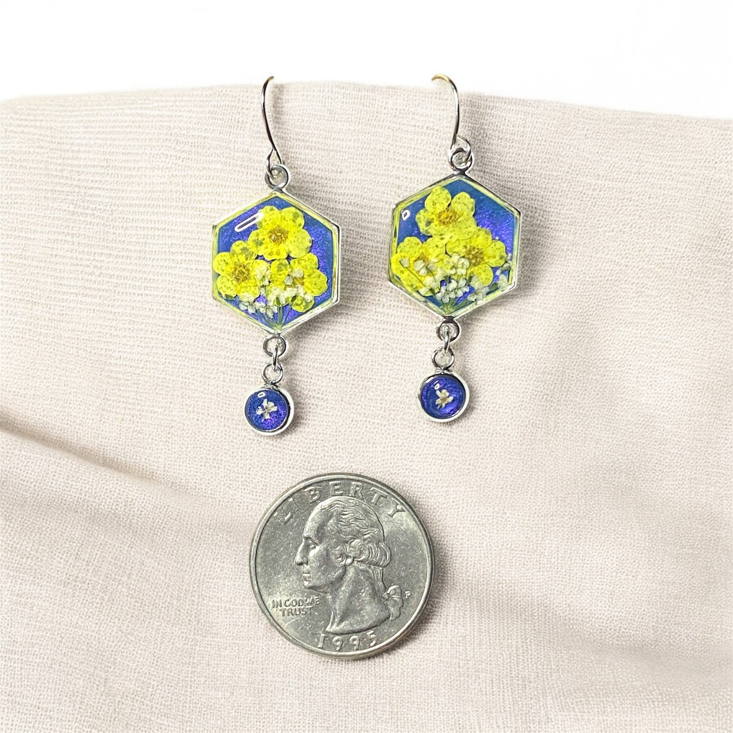 Blue Colored Mica Powder (Single) Dangle Earrings with Yellow Plum Blossoms and Queen Anne’s Lace