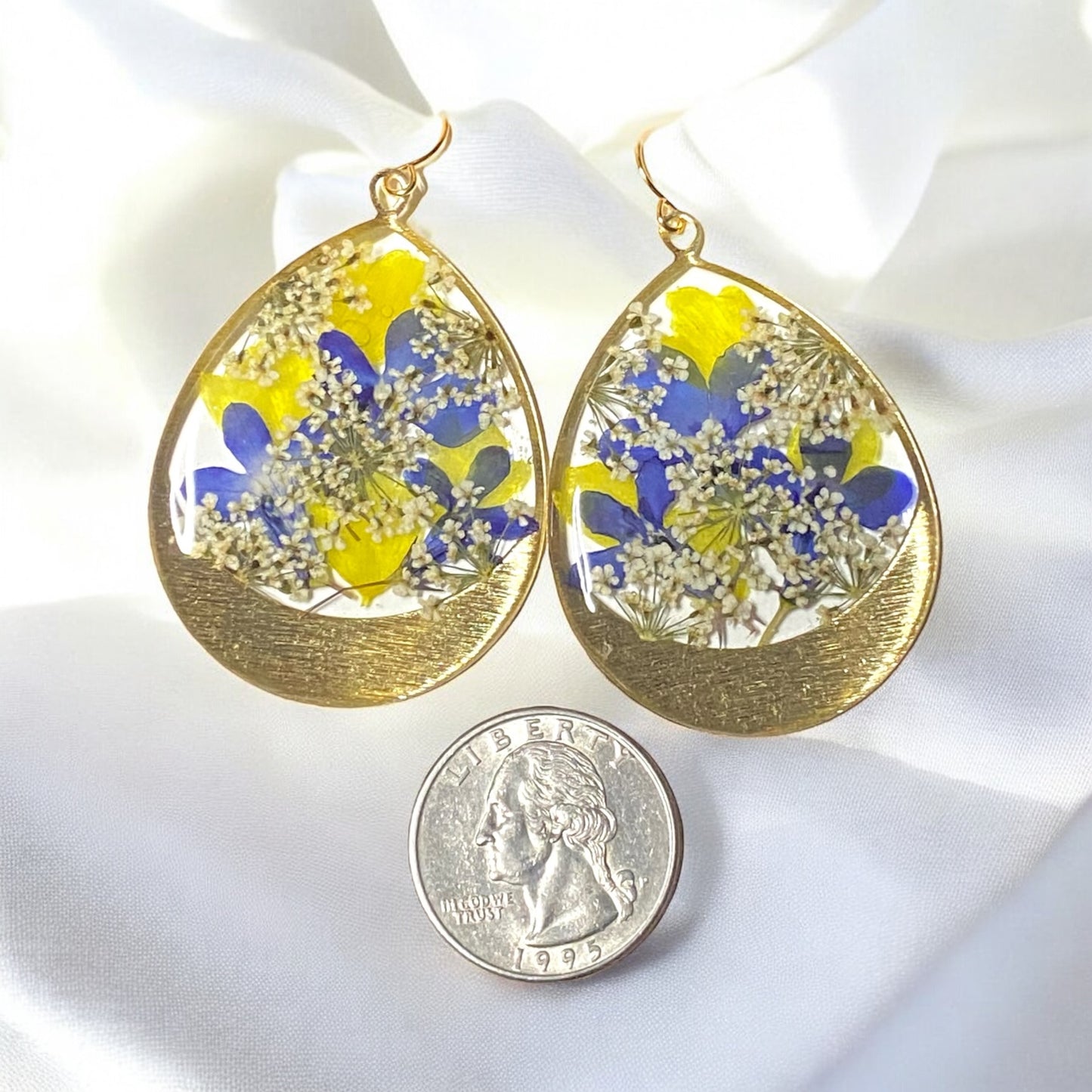Lobelia, Yellow Flower Petals, and Queen Anne’s Lace