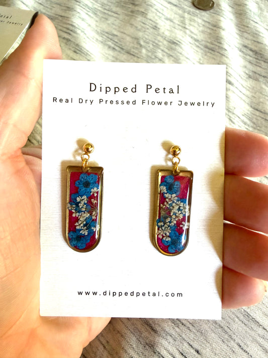 Red/Pink Mica Powder with Queen Anne’s Lace and Blue Colored Plum Blossoms