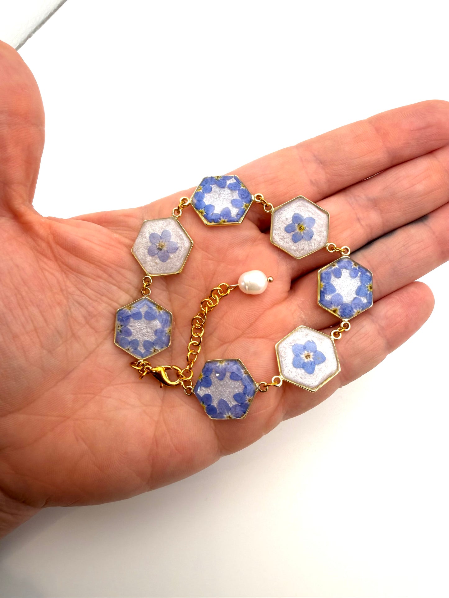 Gold Colored Bracelet with Opal Mica Powder and Forget-Me-Nots