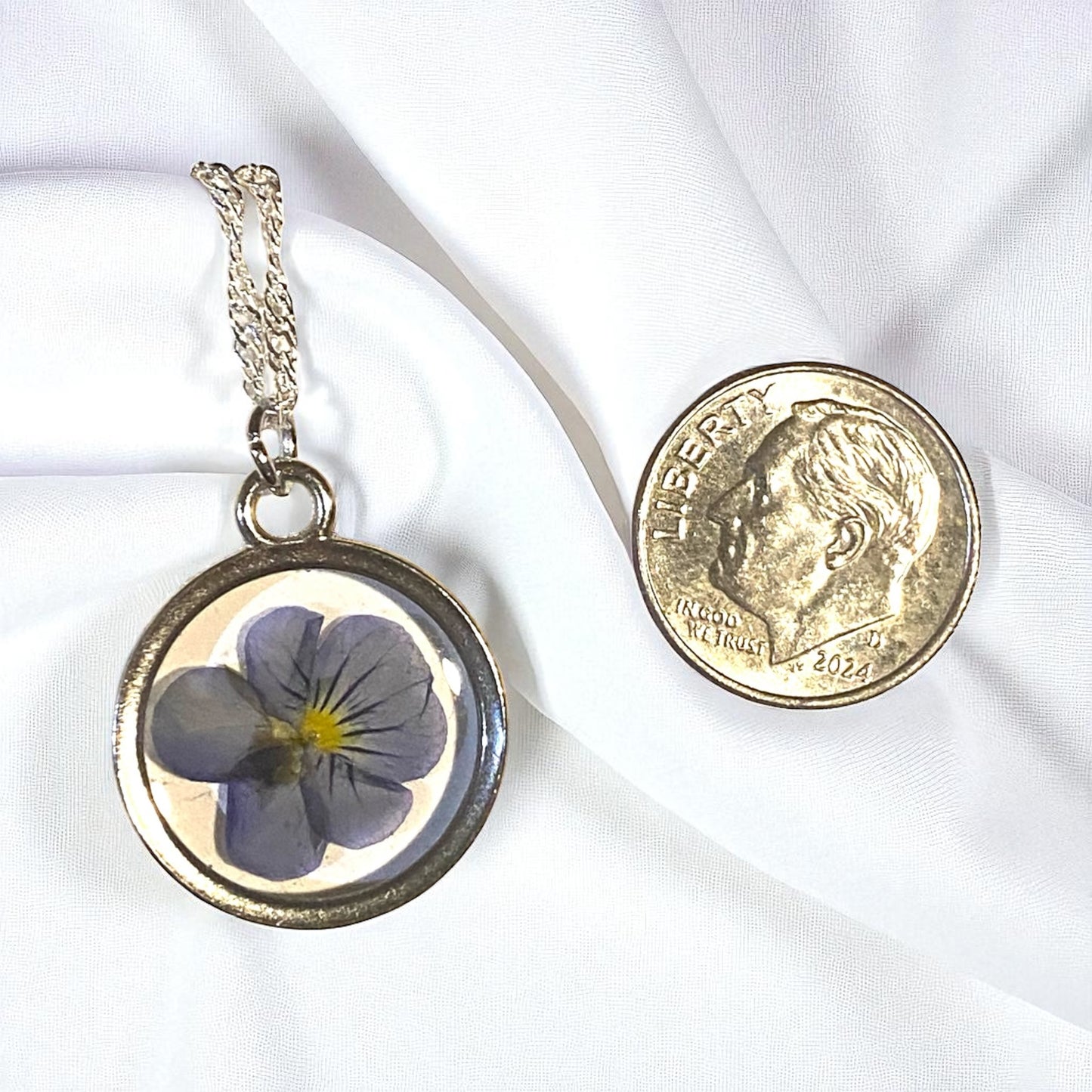 Silver Colored Dainty Necklace with a Pansy