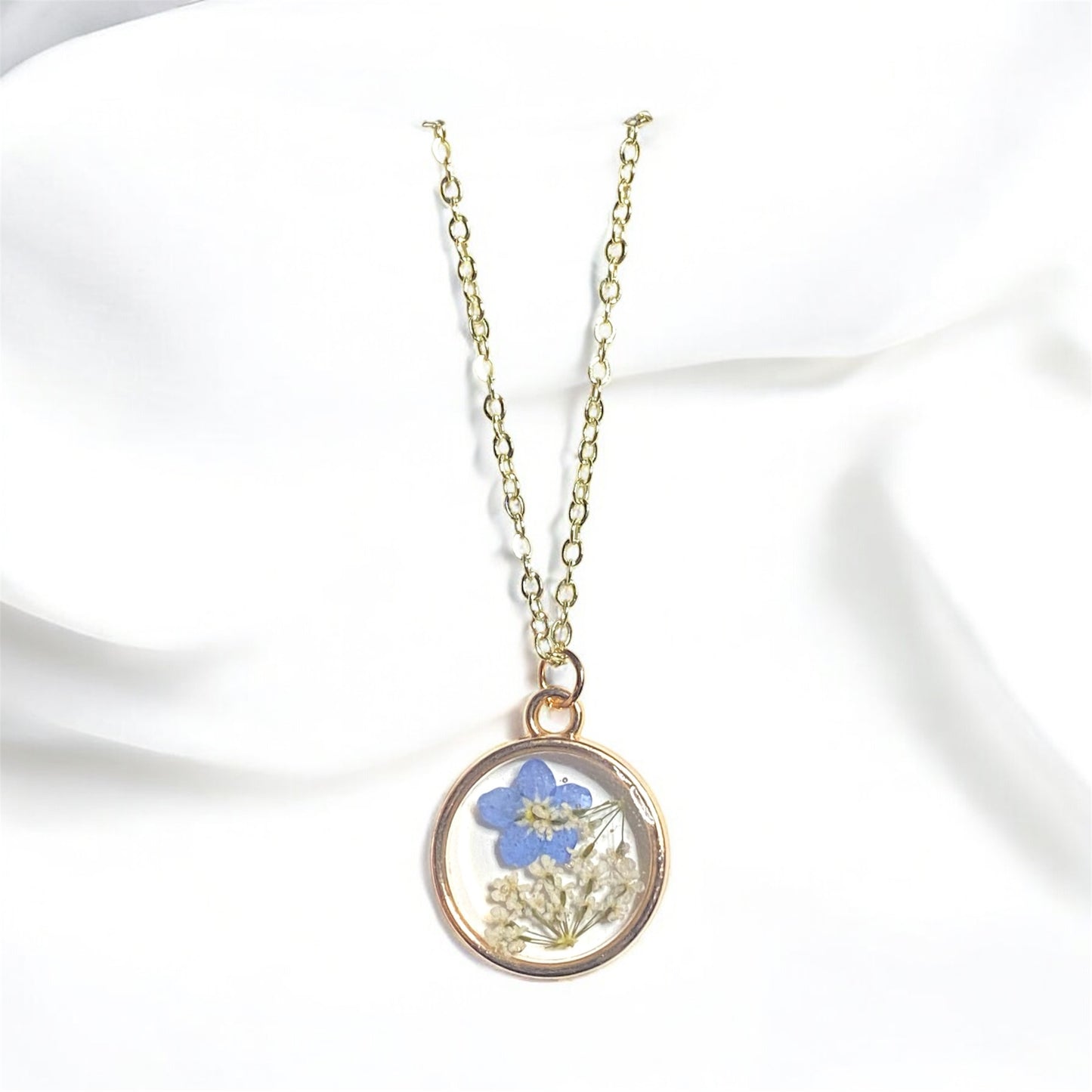 Dainty Queen Anne’s Lace with Forget-Me-Not Flower Necklace