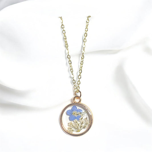 Dainty Queen Anne’s Lace with Forget-Me-Not Flower Necklace