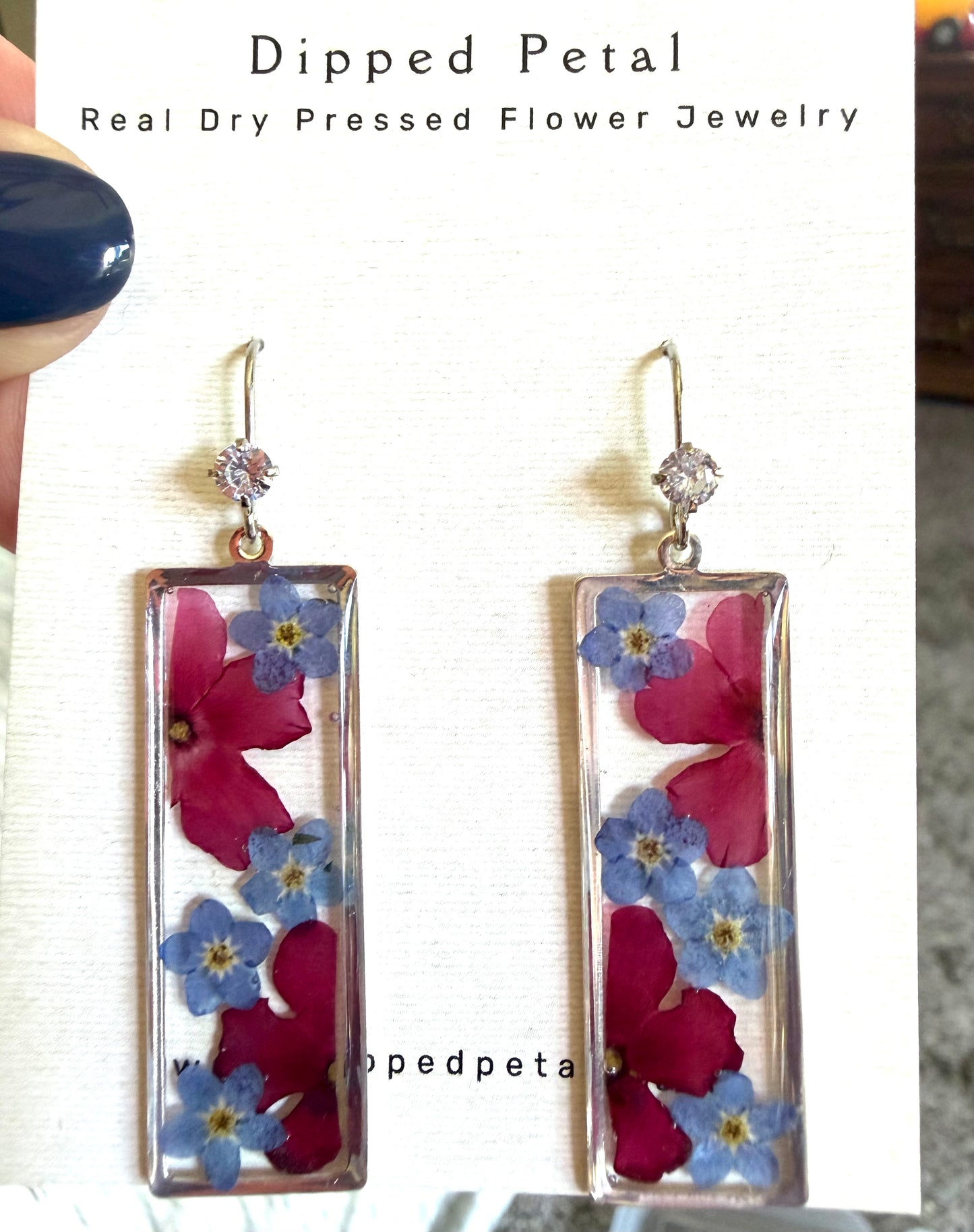 Red Verbena with Forget- Me-Nots