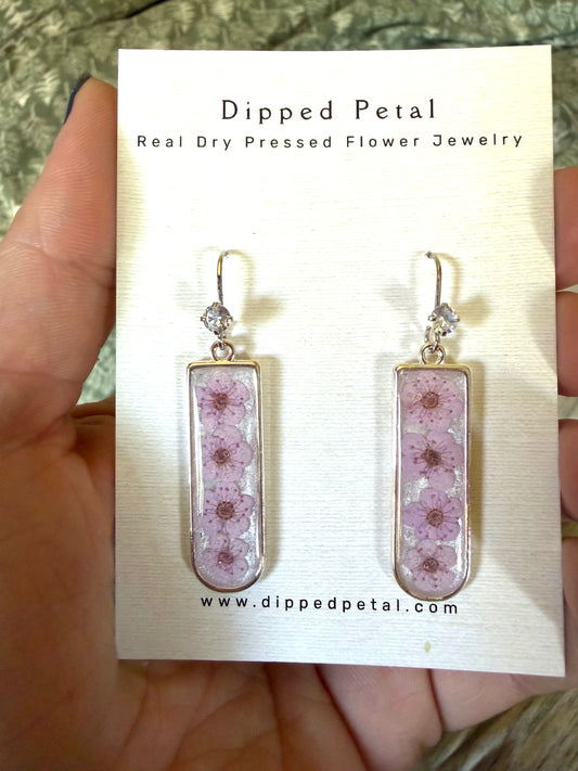 Opal/White Colored Mica Powder with Light Purple Plum Blossoms