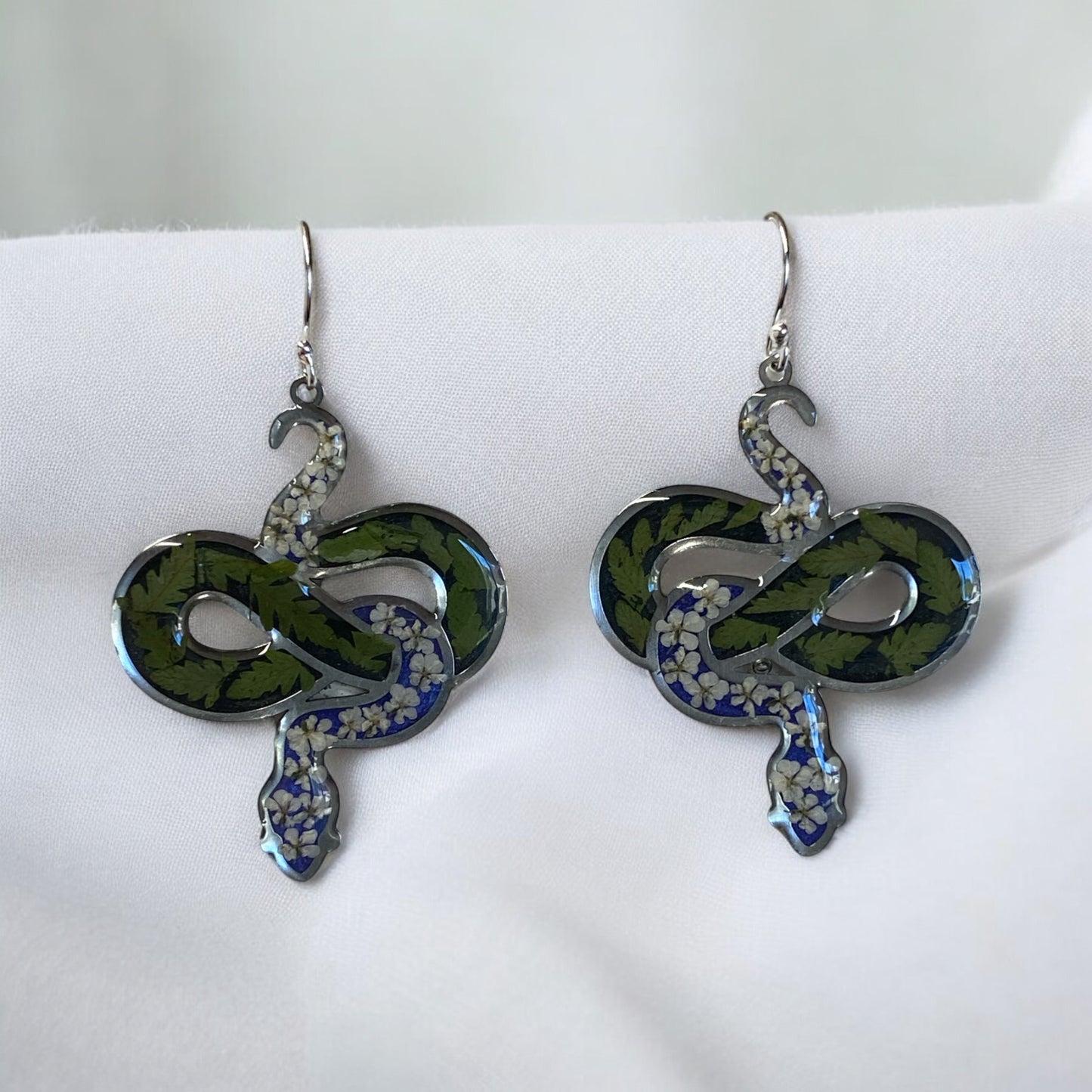 Snake Bezels with Dry Pressed Fern and pieces of Queen Anne’s Lace