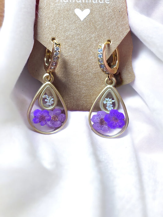 Purple Plum Blossom Flower with White Queen Anne’s Lace Flower  Earrings