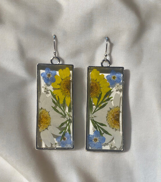 Yellow and White Daisies, Dry Pressed Leaves, Blue Forget-Me-Not Flowers with Queen Anne’s Lace Earrings