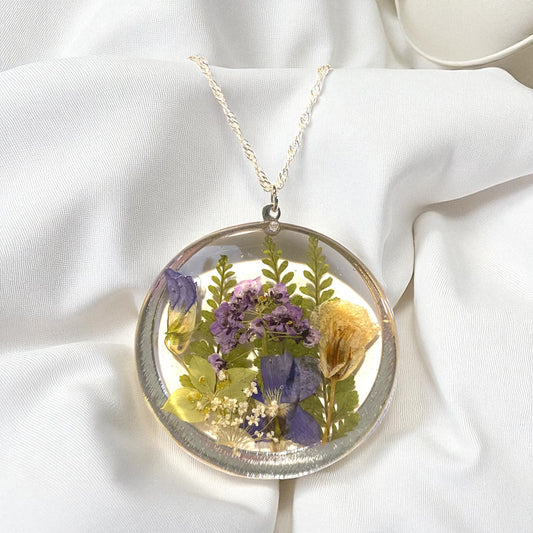 Dry Pressed Fern, Alyssum, Violet, Rapeseed, Wild Flower, and Queen Anne’s Lace