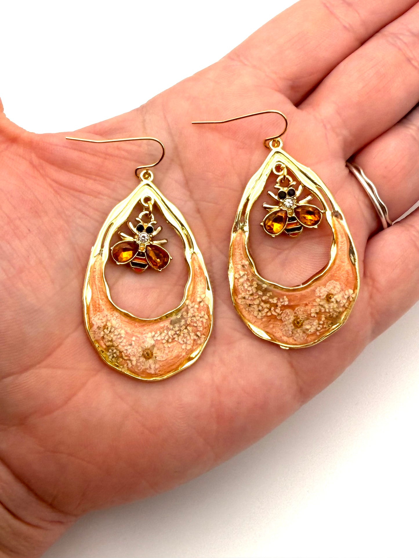 Orange Mica Powder, Plum Blossoms, and Queen Anne’s Lace with Bee Charms