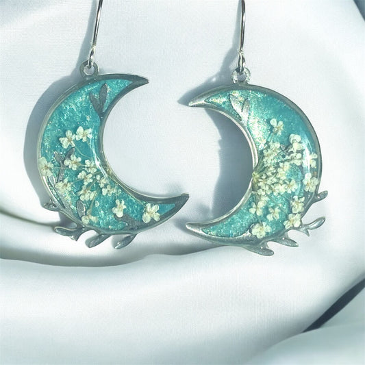 Teal Mica Powder with Queen Anne’s Lace