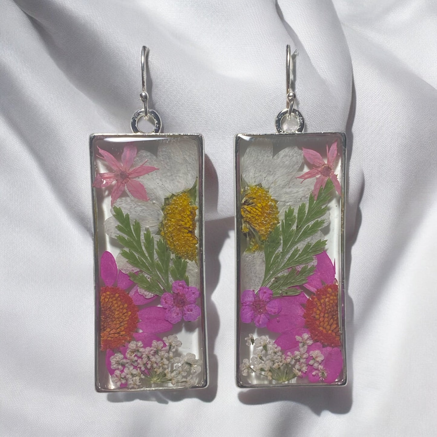 Split White and Pink Daisies, with Pink Plum Blossoms, Dry Pressed Fern and Queen Anne’s Lace