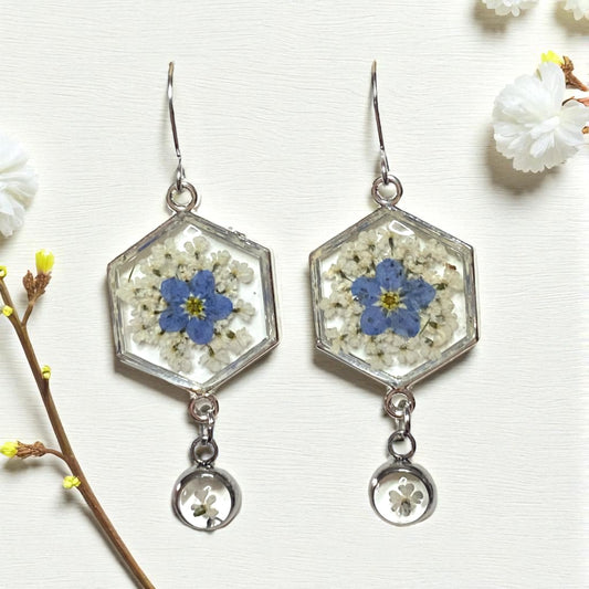 Blue Forget-Me-Nots with Queen Anne’s Lace