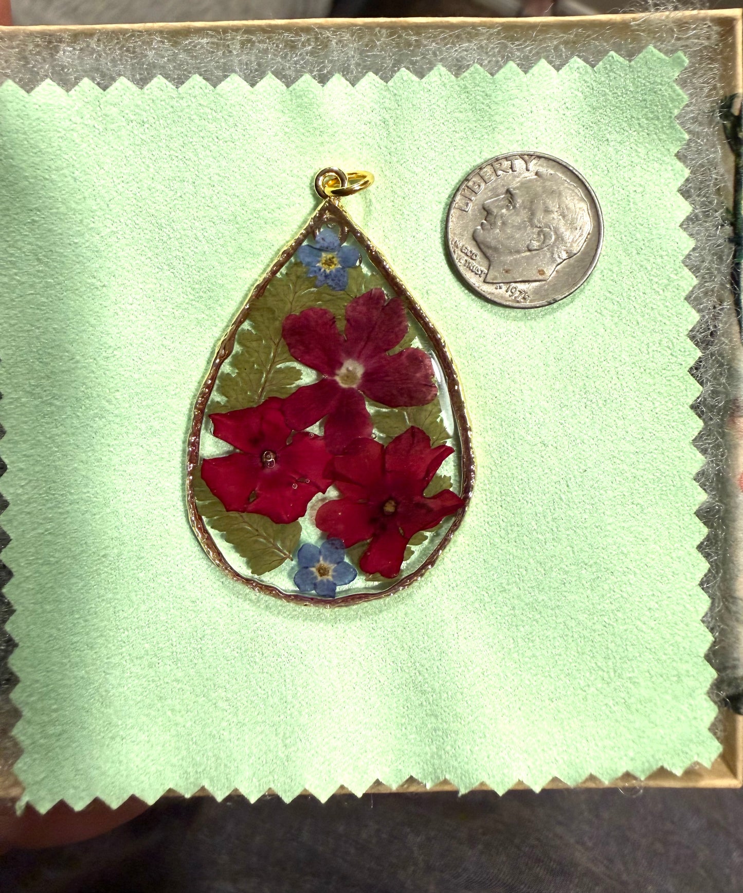 Red Verbena, Fern, and Forget-Me-Nots