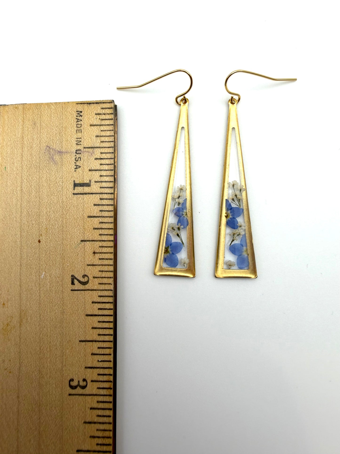Pieces of Queen Anne’s Lace and Blue Forget-Me-Not
