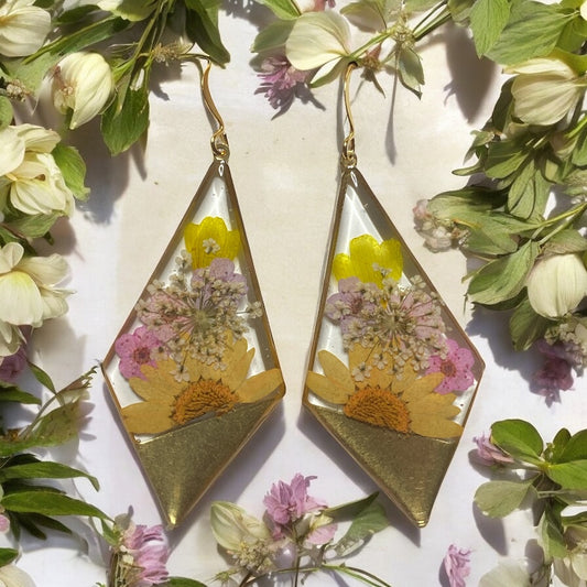 Split Orange Daisy Yellow Flower Petals, Pink and Purple Plum Blossoms with Queen Anne’s Lace