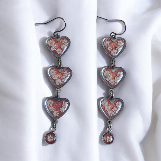 Pink Mica Powder with Pieces of Queen Anne’s Lace Dangle Earrings