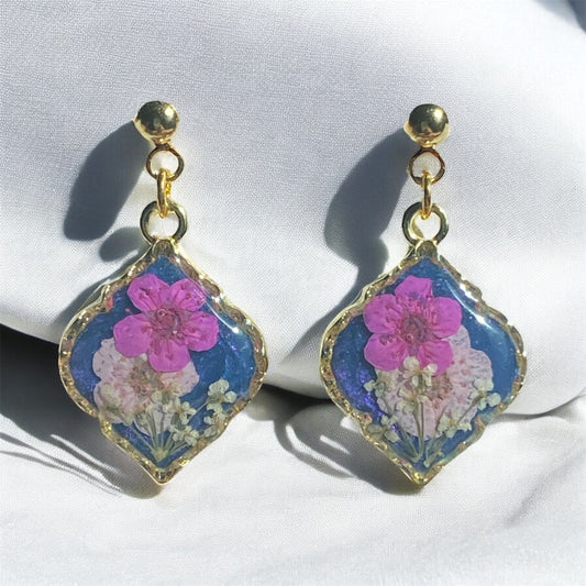 Blue Mica Powder with Queen Anne’s Lace and Pink Plum Blossoms
