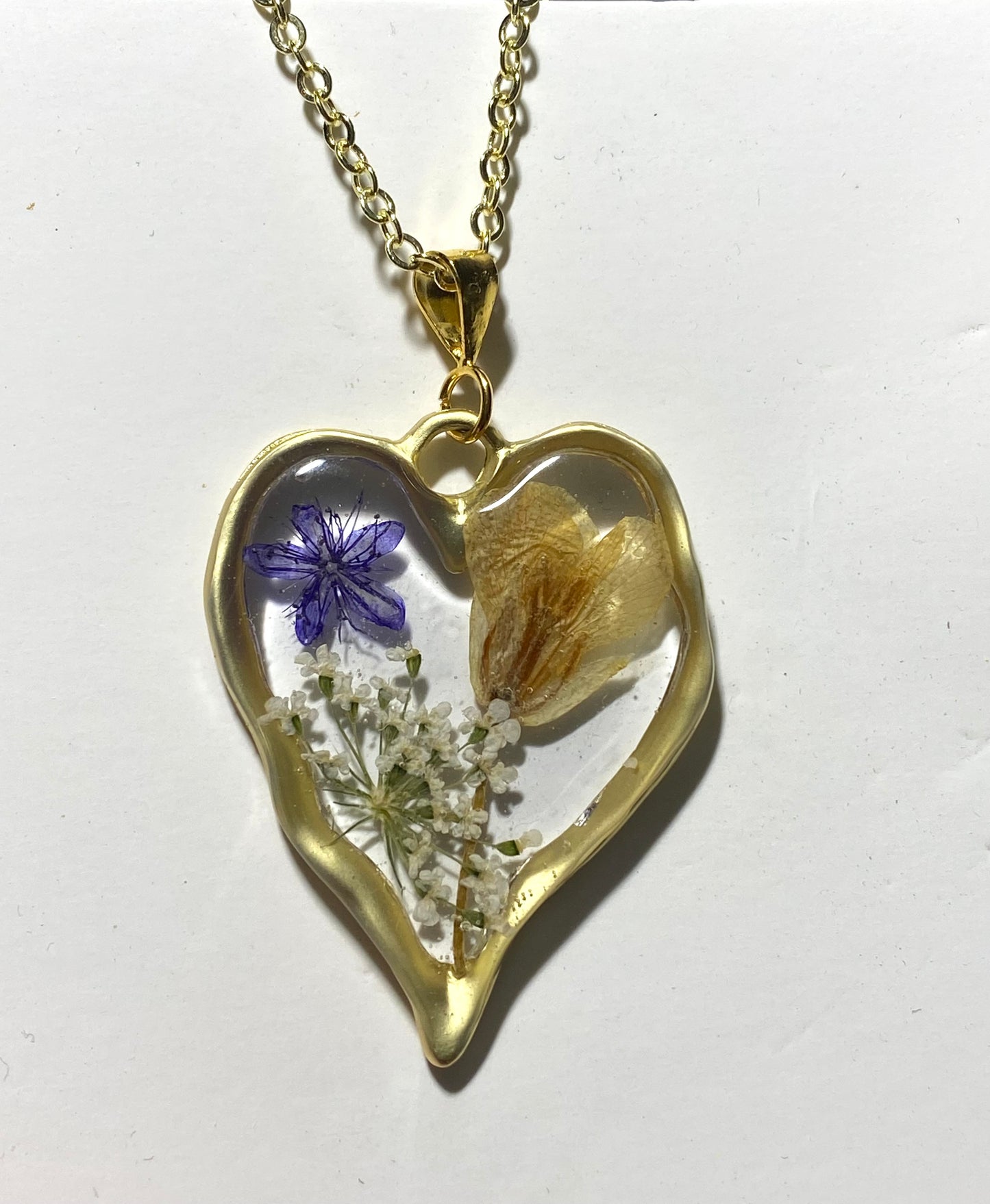 Queen Anne’s Lace with Rapeseed and Blue Beard Necklace