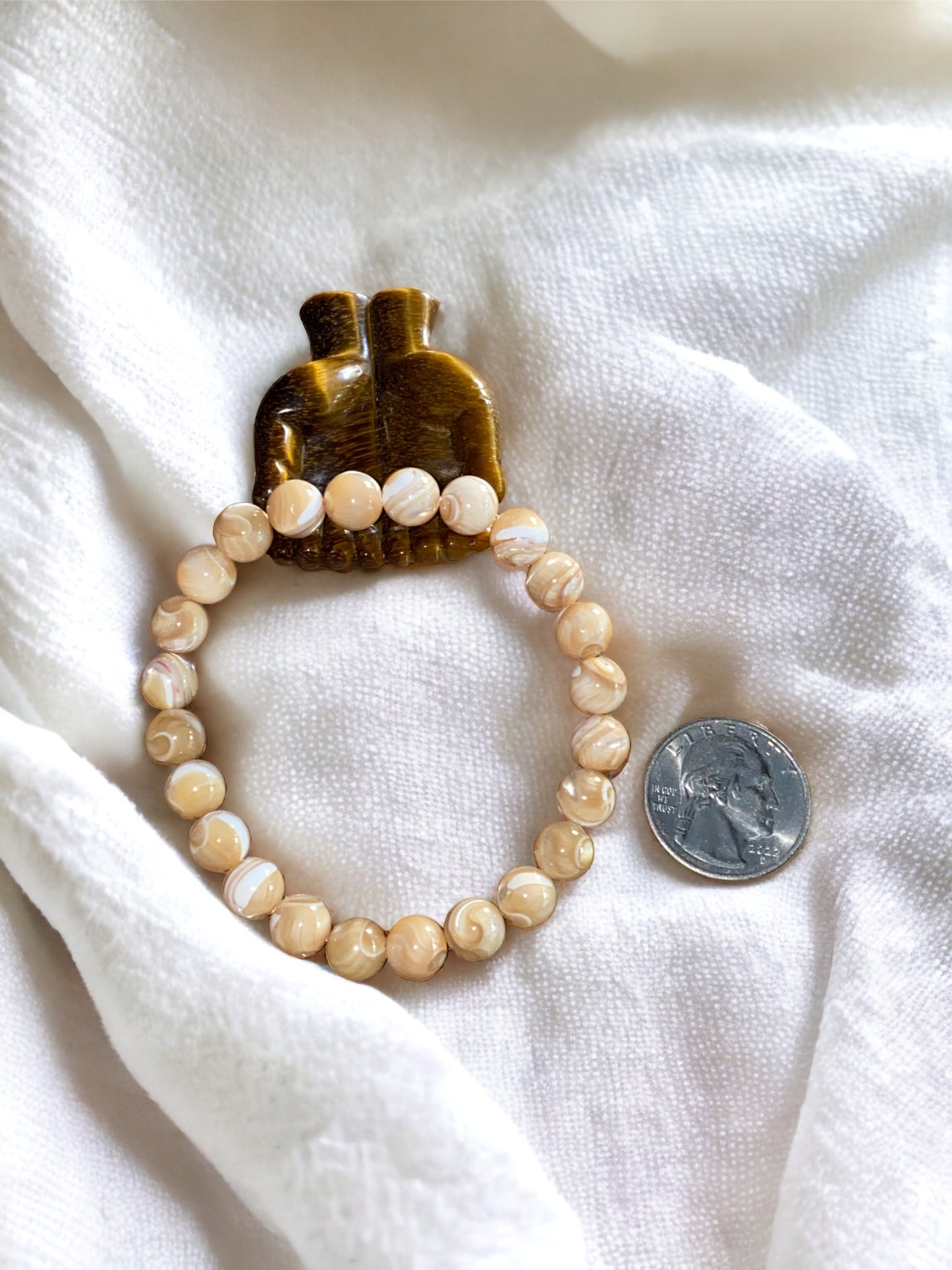 Mother of Pearl Conch Shell Healing Gemstone Bracelet