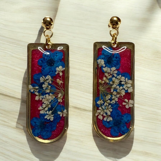 Red/Pink Mica Powder with Queen Anne’s Lace and Blue Colored Plum Blossoms