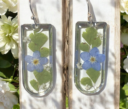 Blue Forget-Me-Nots with pieces of Queen Anne’s Lace and Dry Pressed Leaves
