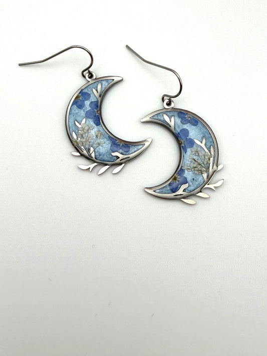 Ice Blue Crescent Moons with Forget-Me-Nots and Queen Anne’s Lace